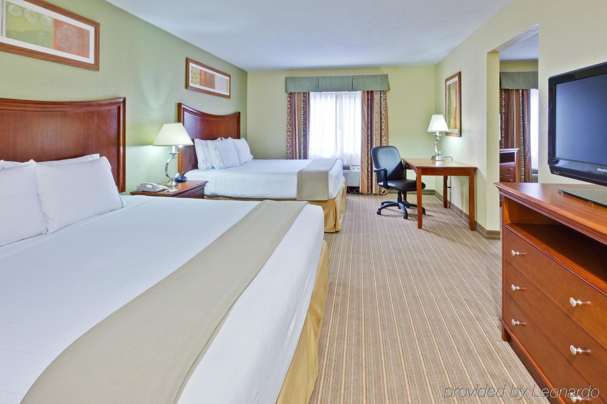 Holiday Inn Express Winfield - Teays Valley Hurricane Værelse billede