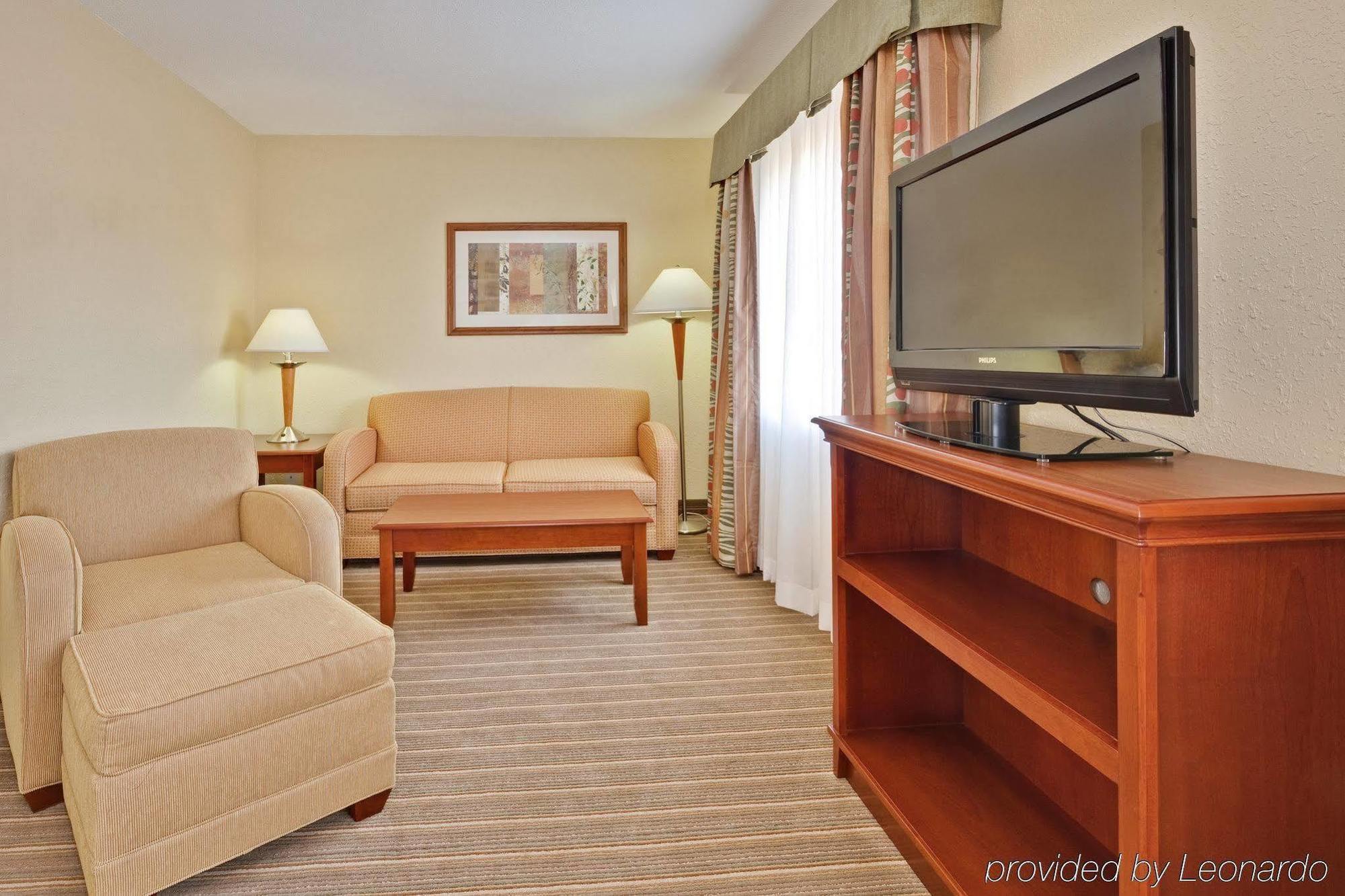 Holiday Inn Express Winfield - Teays Valley Hurricane Værelse billede
