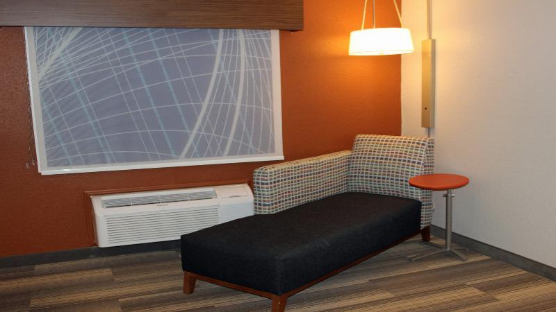 Holiday Inn Express Winfield - Teays Valley Hurricane Eksteriør billede