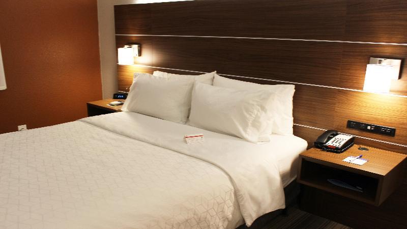 Holiday Inn Express Winfield - Teays Valley Hurricane Eksteriør billede